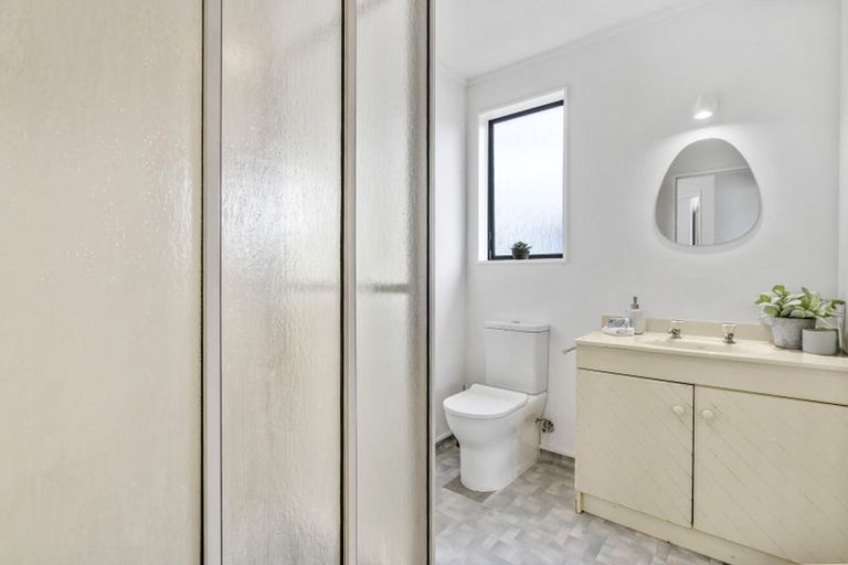 Photo of property in 10a Shastri Terrace, Khandallah, Wellington, 6035