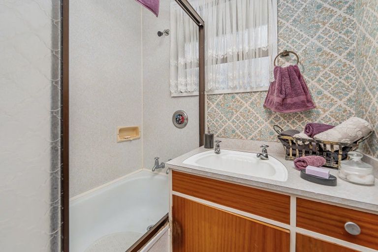 Photo of property in 9a Dalzien Place, Feilding, 4702