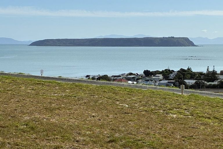 Photo of property in 37 Mo Street, Plimmerton, Porirua, 5026