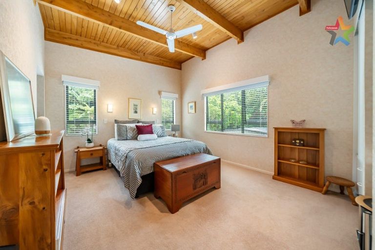 Photo of property in 14a Pekanga Road, Normandale, Lower Hutt, 5010