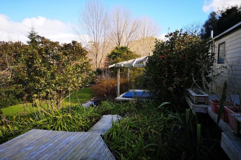 Photo of property in 236 Kaipara Flats Road, Dome Forest, Warkworth, 0981