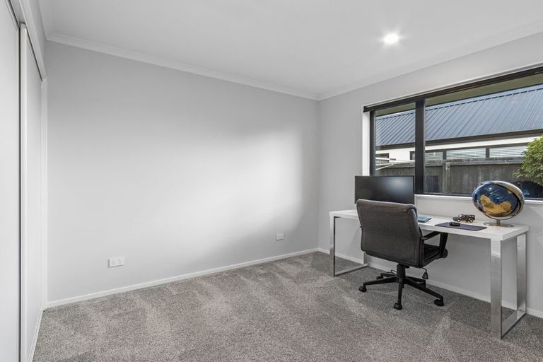 Photo of property in 30 Katrine Drive, Marshland, Christchurch, 8083