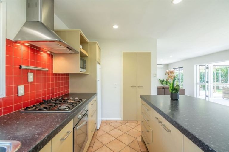 Photo of property in 2/134 Clyde Road, Ilam, Christchurch, 8041