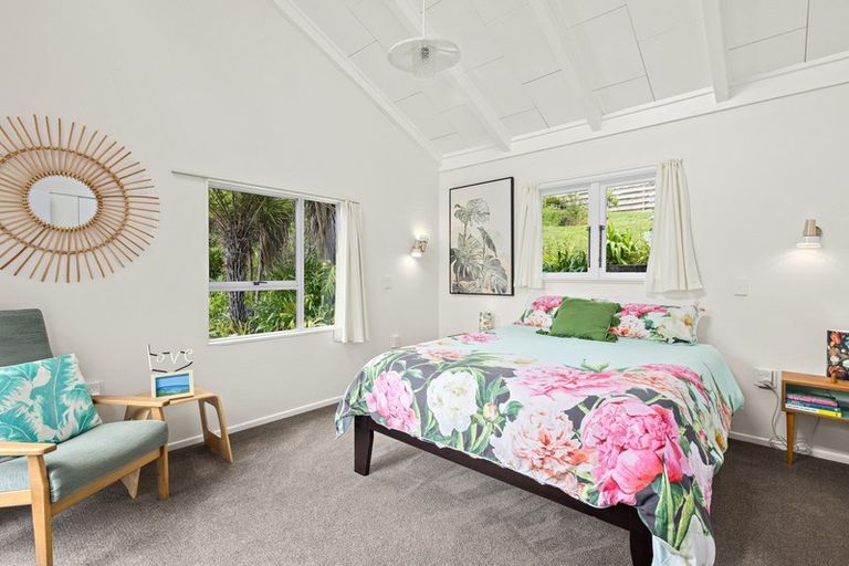 Photo of property in 9 Ferndale Drive, Snells Beach, 0920