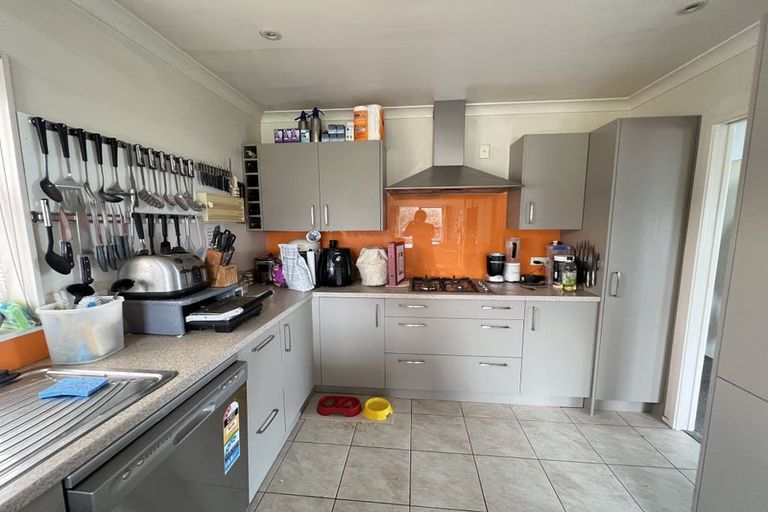 Photo of property in 31 Marendellas Drive, Bucklands Beach, Auckland, 2014