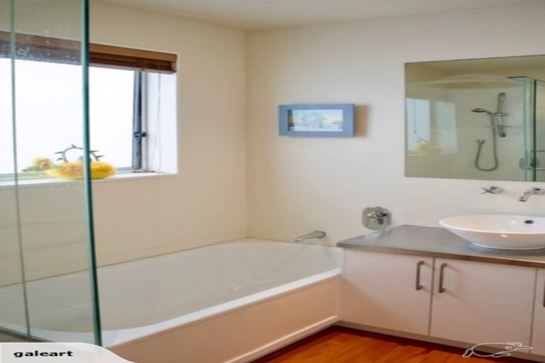 Photo of property in 3/19 Burnham Street, Seatoun, Wellington, 6022