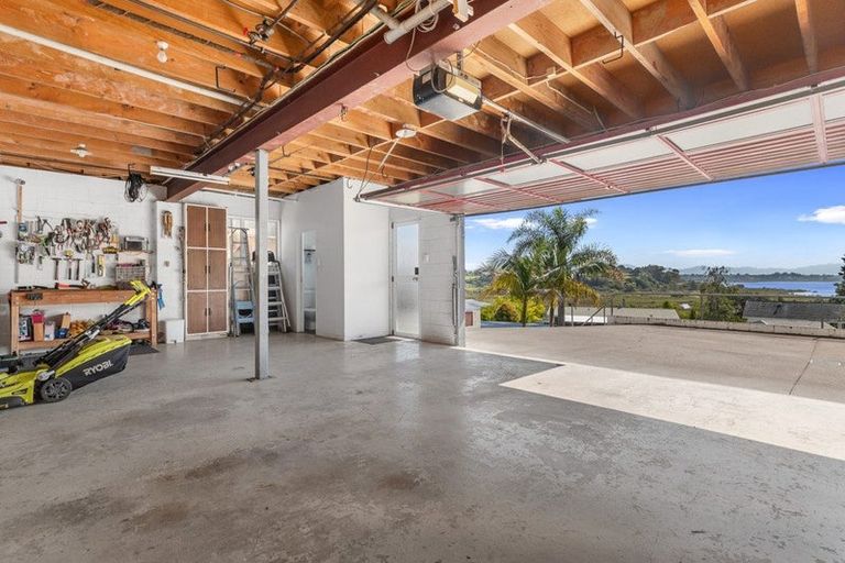 Photo of property in 6 Westwood Street, Bellevue, Tauranga, 3110