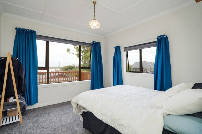 Photo of property in 12 Walker Street, Bluff, 9814