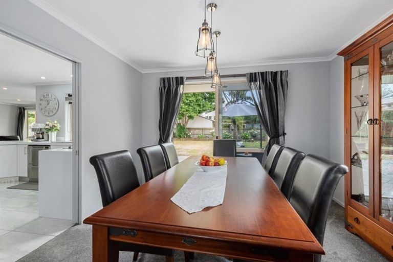 Photo of property in 2 Fernwater Place, Flagstaff, Hamilton, 3210