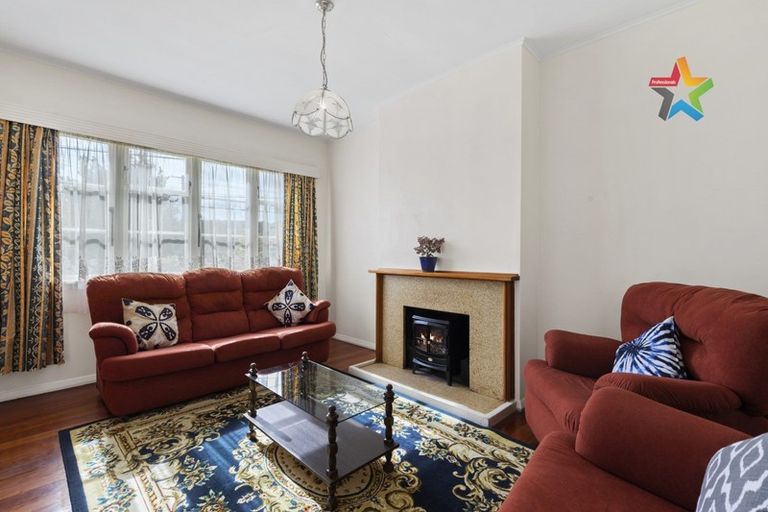 Photo of property in 34 Athlone Crescent, Boulcott, Lower Hutt, 5011