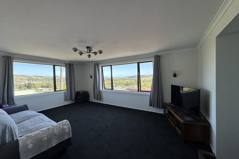 Photo of property in 8 Thomson Street, Green Island, Dunedin, 9018