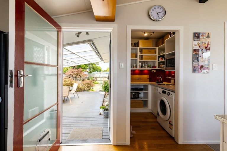 Photo of property in 77 Pohutukawa Drive, Pukete, Hamilton, 3200