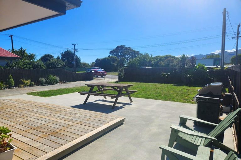 Photo of property in 16 Collins Street, Blaketown, Greymouth, 7805