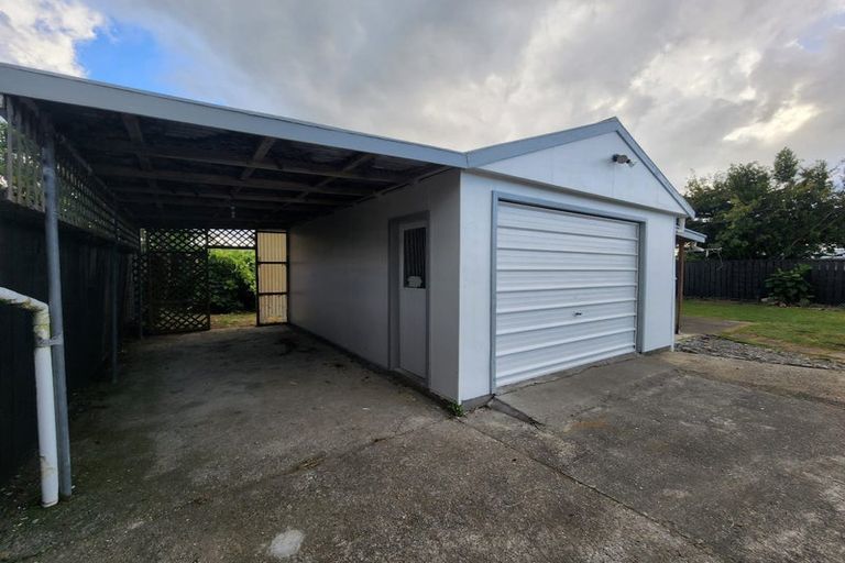 Photo of property in 124 Liverpool Street, Levin, 5510