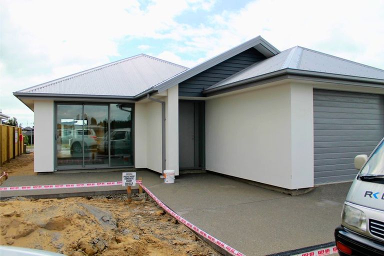 Photo of property in 23 Gossett Lane, Pegasus, 7612