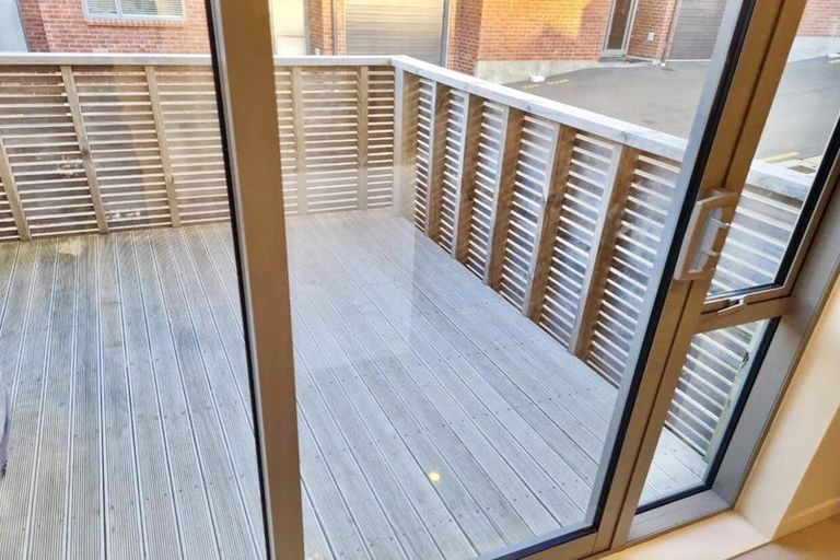 Photo of property in 3/31 Princess Terrace, Newtown, Wellington, 6021