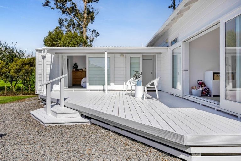 Photo of property in 13 Standish Street, Midhirst, Stratford, 4394