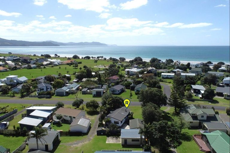 Photo of property in 138 Waimaire Avenue, Matarangi, Whitianga, 3592