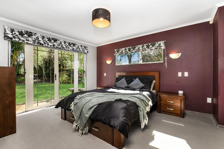 Photo of property in 61 Carnoustie Drive, Wattle Downs, Auckland, 2103