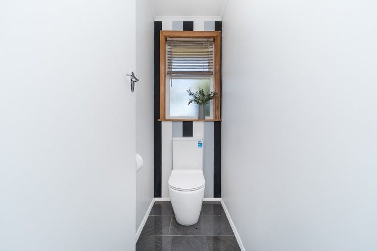 Photo of property in 5 Buick Crescent, Awapuni, Palmerston North, 4412