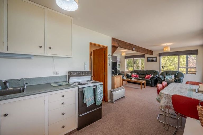 Photo of property in 33 Kingfisher Road, Takamatua, Akaroa, 7581