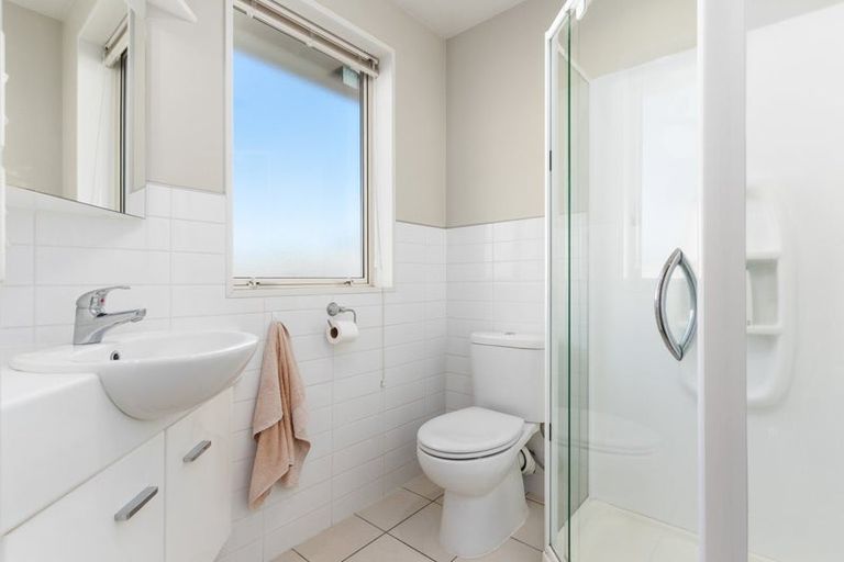 Photo of property in 2/280 Halswell Road, Halswell, Christchurch, 8025