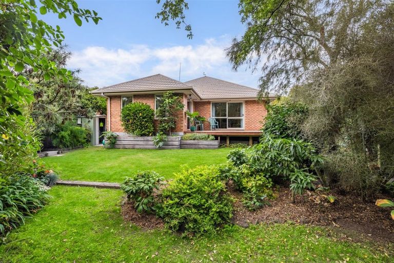 Photo of property in 15a Hoon Hay Road, Hoon Hay, Christchurch, 8025