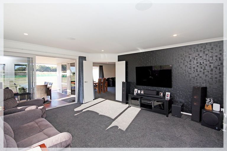 Photo of property in 15 Carex Grove, Foxton Beach, Foxton, 4815