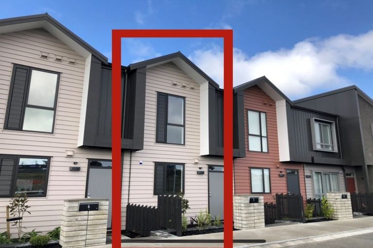 Photo of property in 8 Te Rito Road, Hobsonville, Auckland, 0616