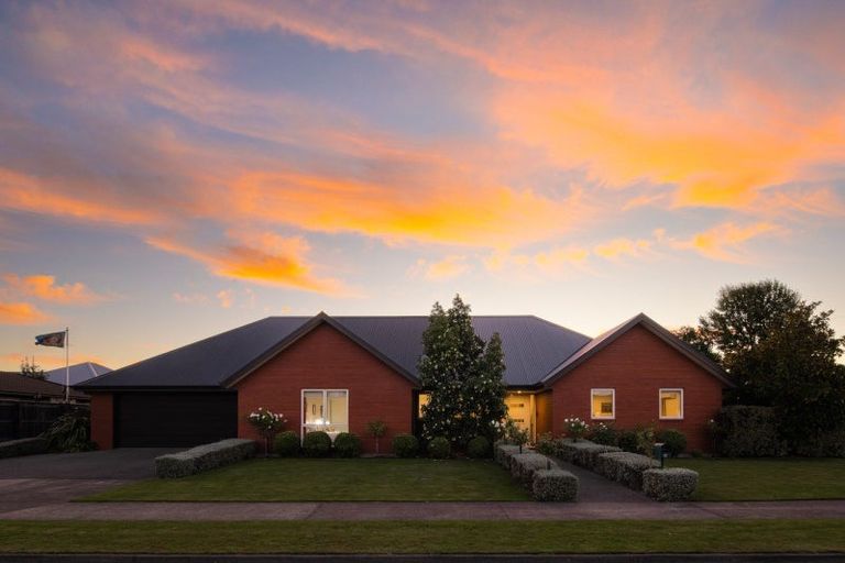 Photo of property in 10 Windsor Close, Springlands, Blenheim, 7201