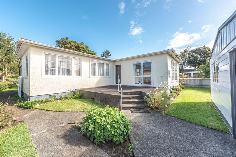 Photo of property in 3 Harris Place, Gonville, Whanganui, 4501