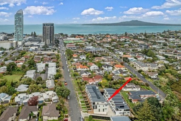 Photo of property in 3 Wai Court, Takapuna, Auckland, 0622