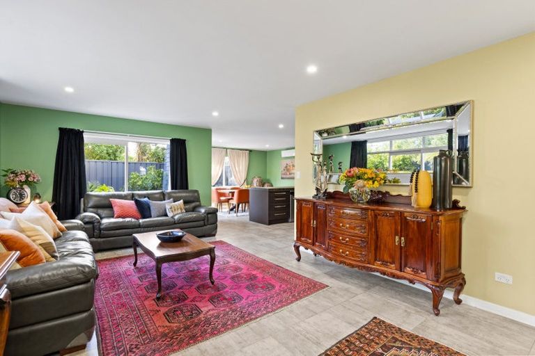 Photo of property in 35 Waione Avenue, Athenree, Waihi Beach, 3177