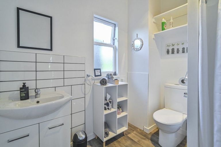 Photo of property in 540 Lawn Road, Clive, Hastings, 4180