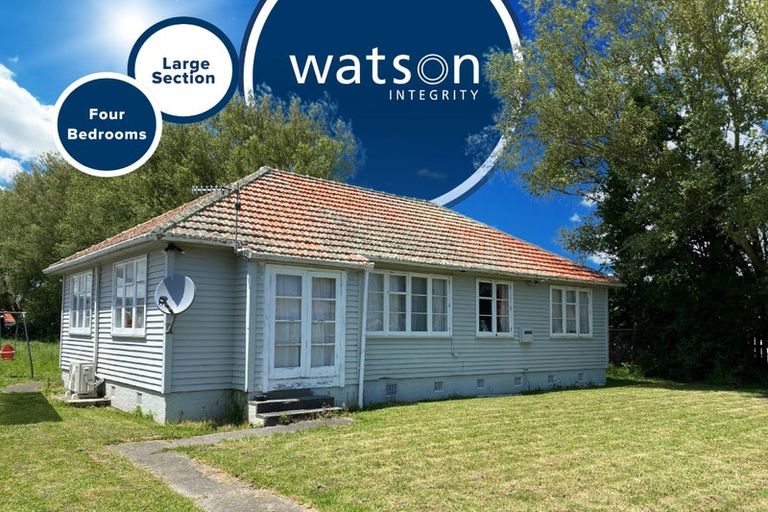 Photo of property in 4 Churchill Crescent, Foxton, 4814