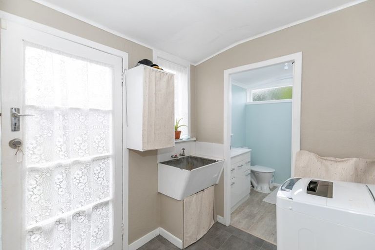 Photo of property in 53 Mardon Road, Enderley, Hamilton, 3214