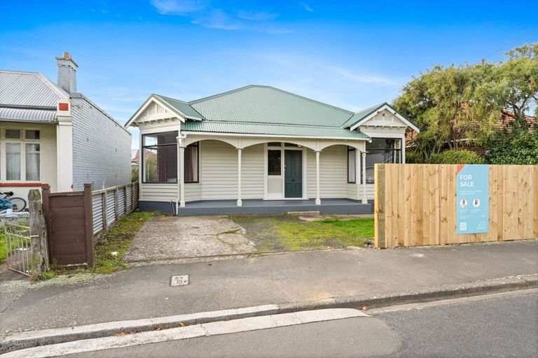Photo of property in 129 Surrey Street, Forbury, Dunedin, 9012
