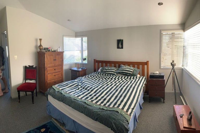 Photo of property in 6 Kouras Place, Flat Bush, Auckland, 2016