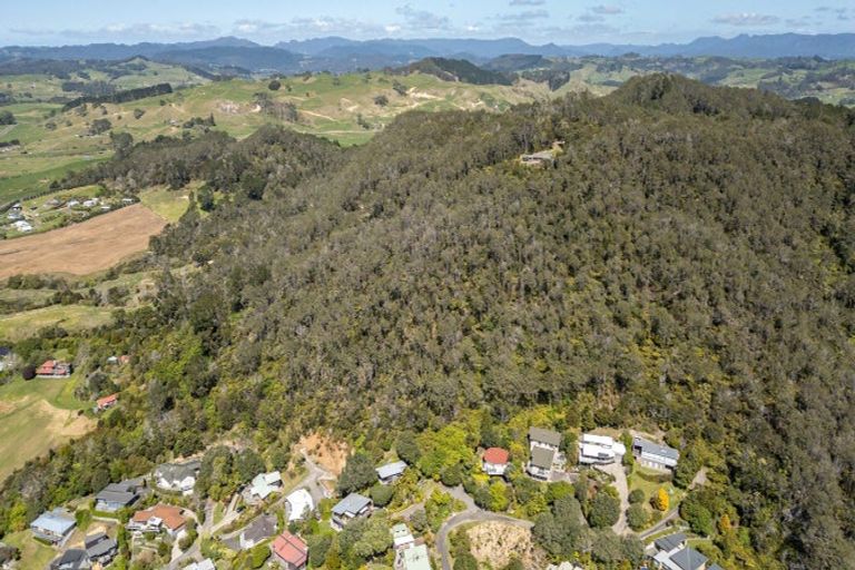 Photo of property in 8 Patricia Place, Hahei, Whitianga, 3591