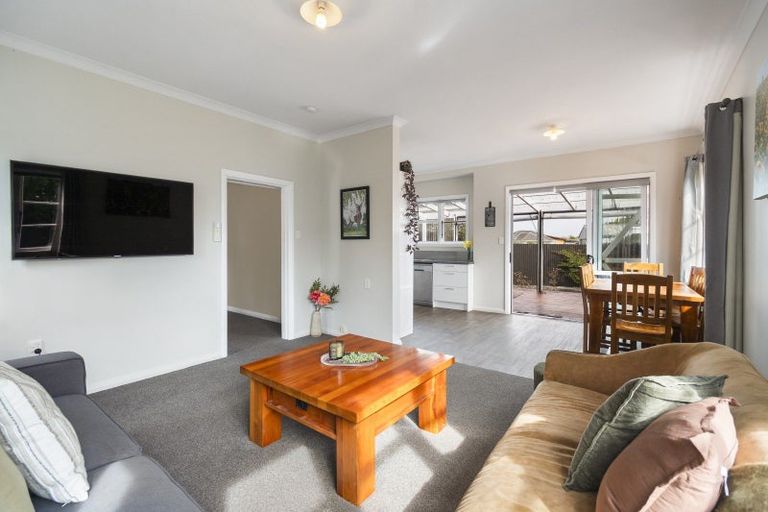 Photo of property in 10 Lytton Street, Feilding, 4702