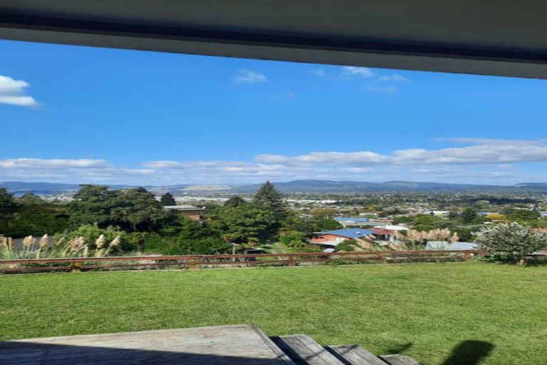 Photo of property in 8 Edward Street, Western Heights, Rotorua, 3015