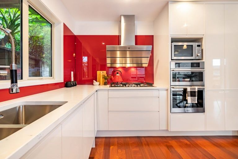 Photo of property in 74f Heretaunga Square, Silverstream, Upper Hutt, 5019