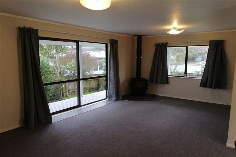 Photo of property in 1082a Fergusson Drive, Clouston Park, Upper Hutt, 5018