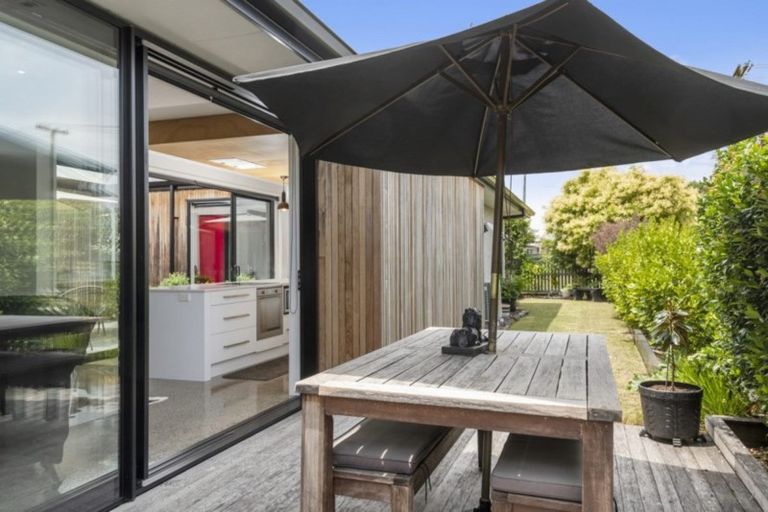 Photo of property in 25 Burrows Street, Tauranga South, Tauranga, 3112