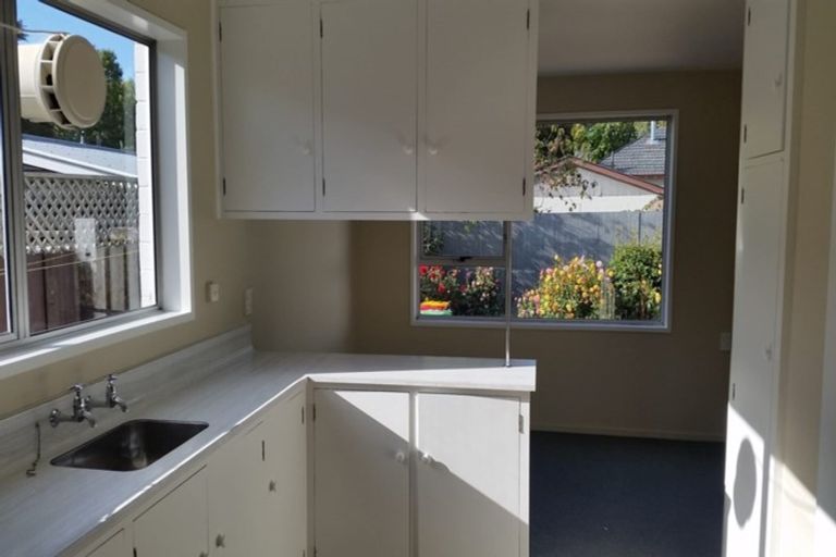 Photo of property in 3/12 Keoghs Lane, St Albans, Christchurch, 8014