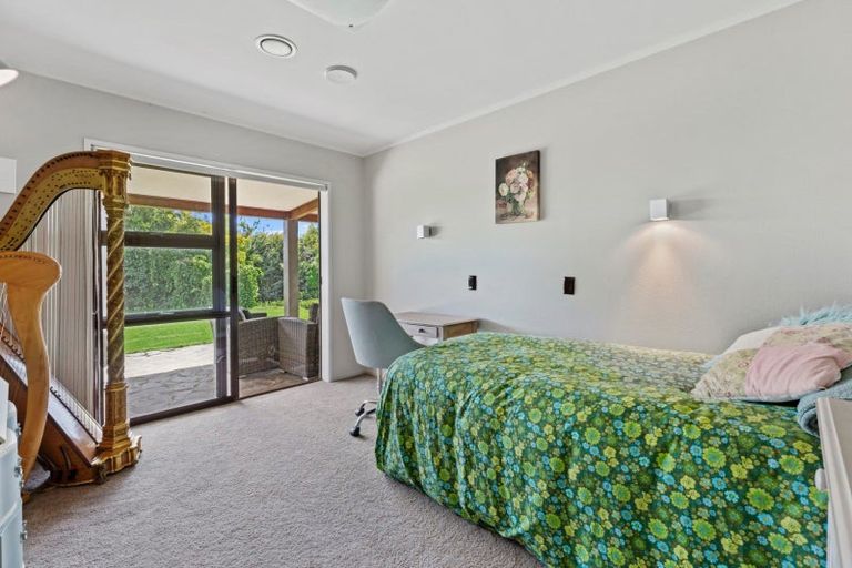 Photo of property in 100 Lochhead Road, Te Puna, Tauranga, 3176