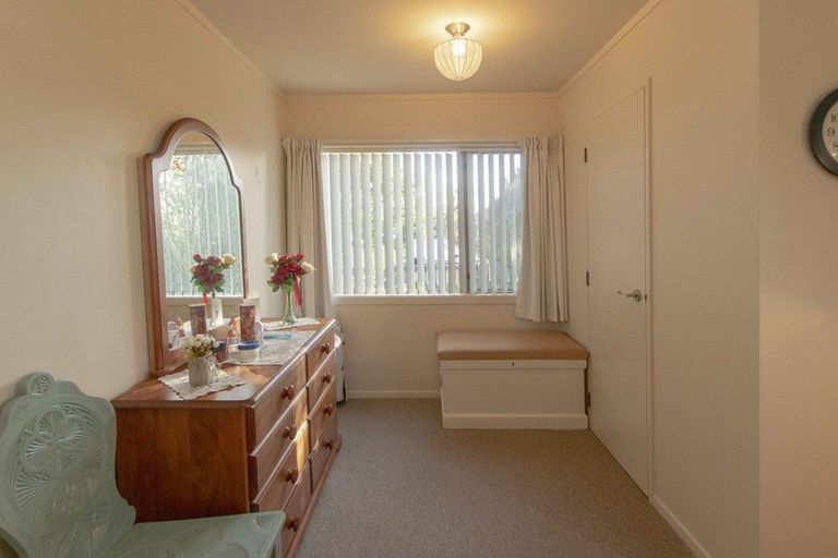 Photo of property in 9 Lamason Street, Greenmeadows, Napier, 4112