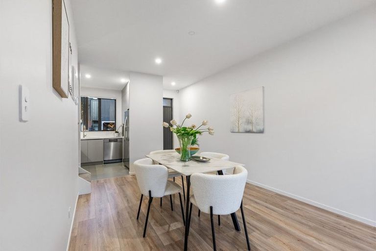 Photo of property in 6 Whakatere Lane, Hobsonville, Auckland, 0616