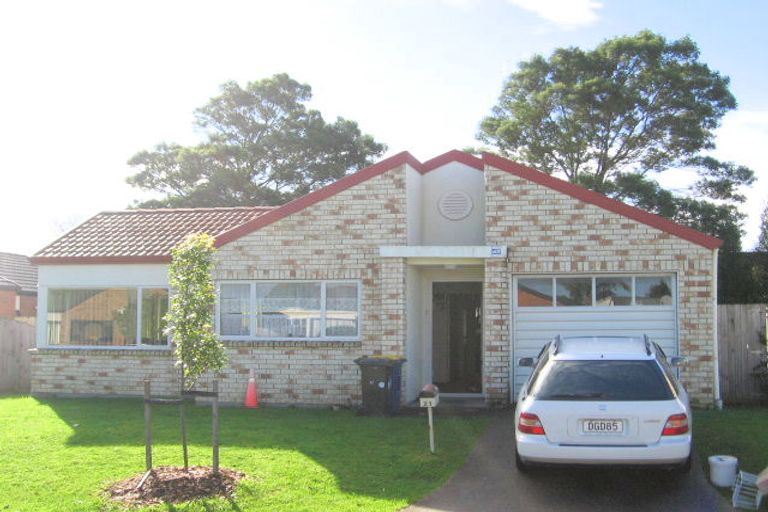 Photo of property in 21 Kona Crescent, Henderson, Auckland, 0610