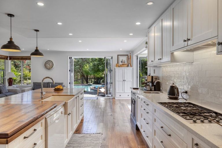 Photo of property in 80 Vernon Road, Minden, Tauranga, 3171